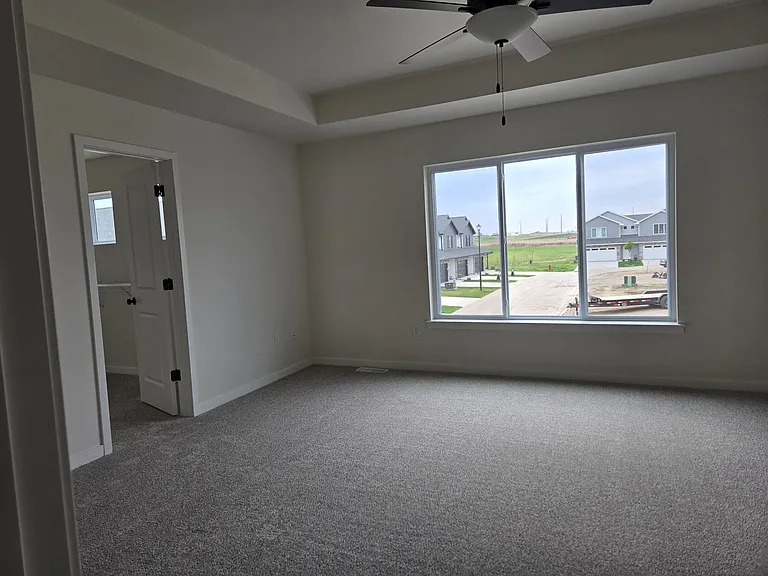 1608-1630 Aspen Ct NE — Photo 31