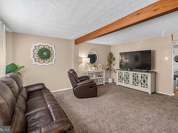 5th image of 4932 Berryhill Cir