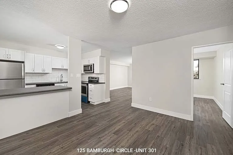 125 Bamburgh Cir — Photo 24