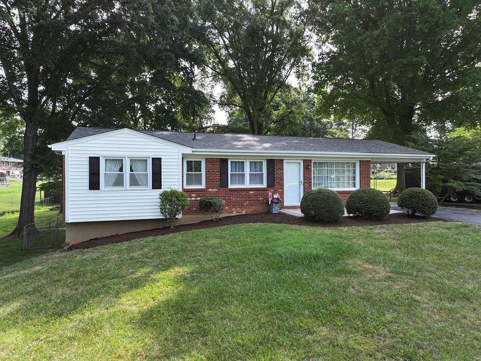 1st image of 127 Debbie Ln