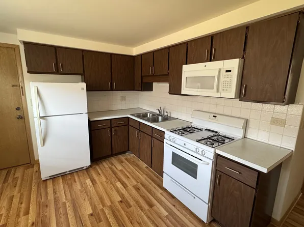 1475 Ashland Ave APT 3S, Des Plaines, IL 60016