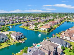 18011 Darling Point Ct, Cypress, TX 77429