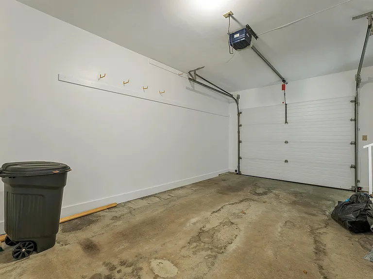 20 Emily Cir — Photo 25