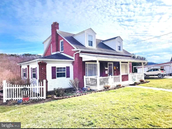 1043 Bedford St, Cumberland, MD 21502