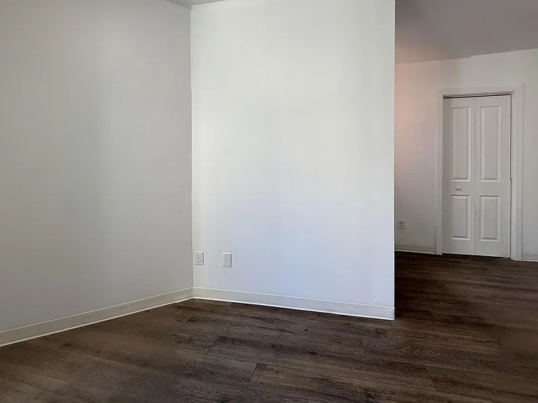 1412 Windrim Avenue — Photo 8