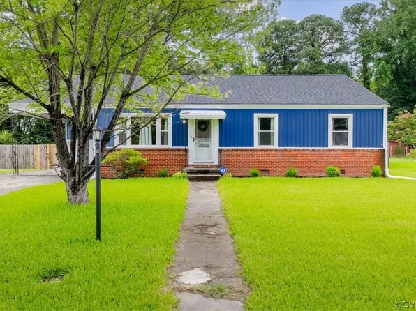 1103 Smithfield Ave, Hopewell, VA 23860