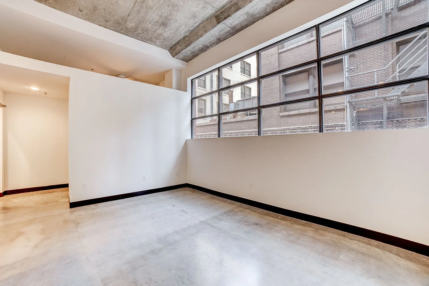 Vandever Lofts — Photo 1