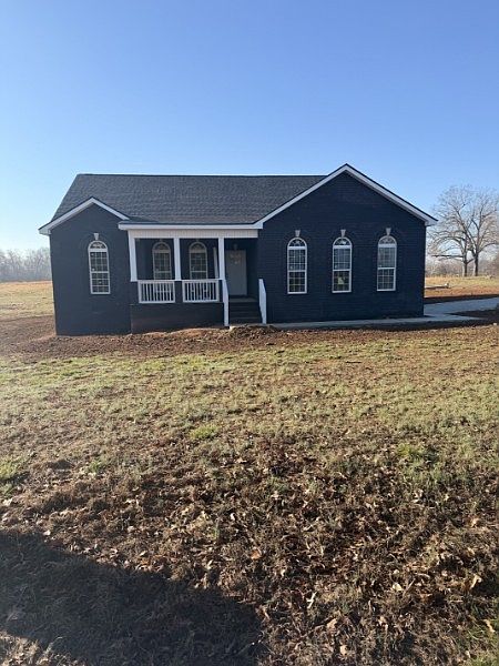 1st image of 527 Old Hopkinsville Rd