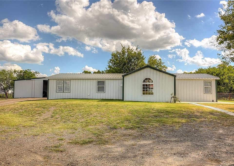 1st image of 4583 County Road 2509