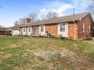 1613 Fort Sumter Dr, Lexington, KY 40505