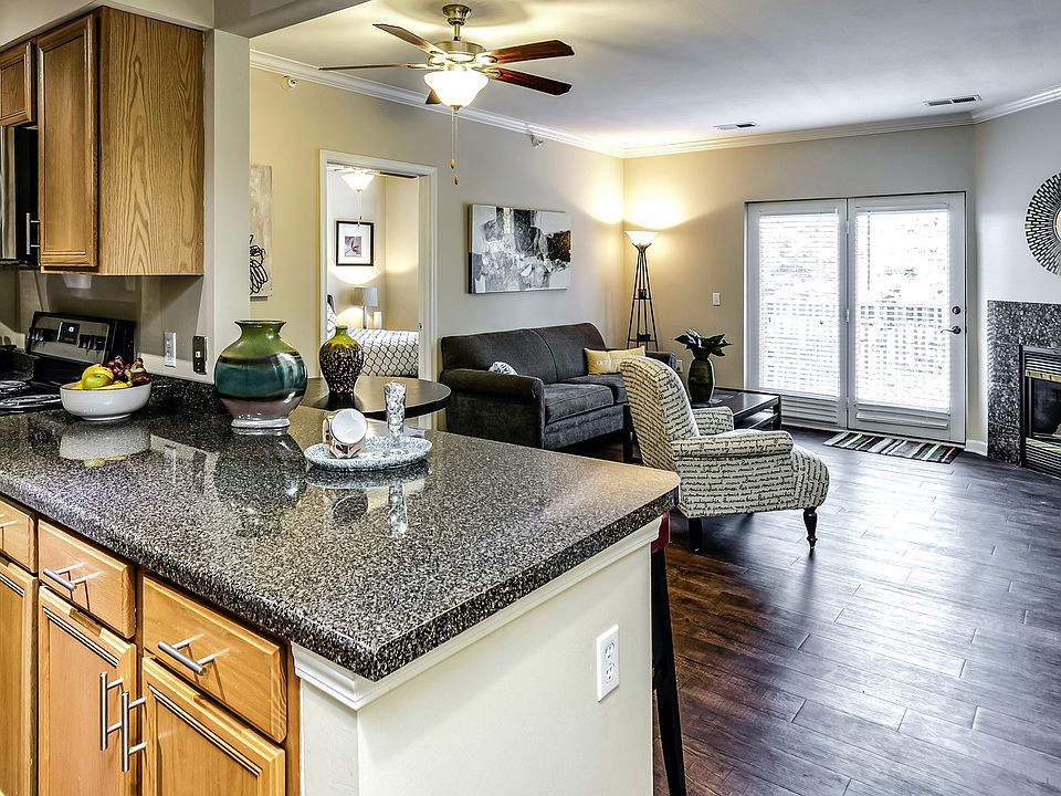 1st image of 13302 Larimore Ave #204