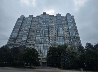 350 Webb Dr #1203, Mississauga, ON L5B 3W4