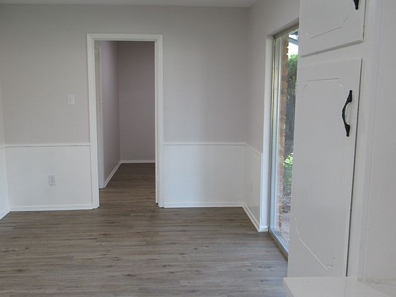 4th image of 3560 Wingfield Dr