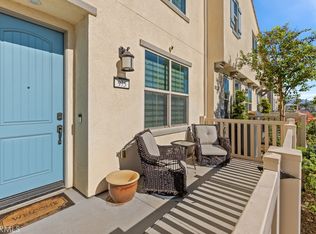 975 W Clover Ave, Rialto, CA 92376