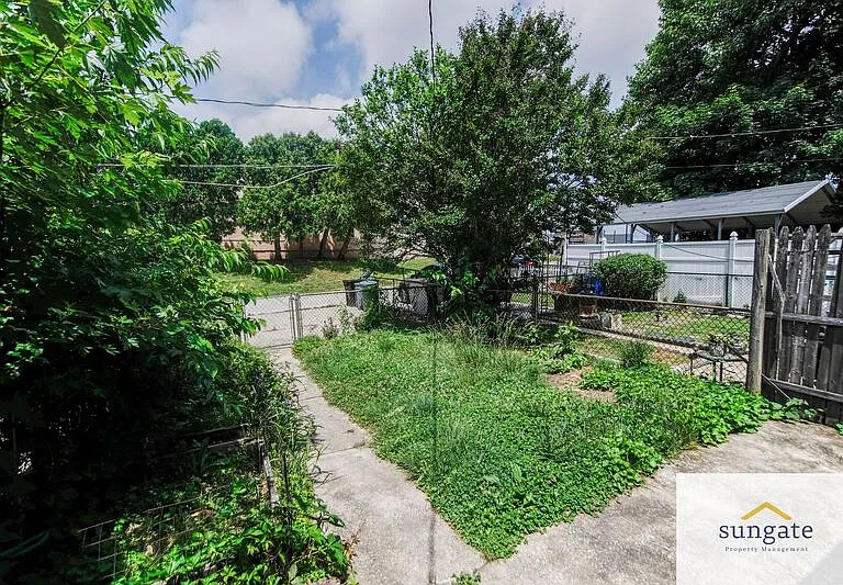 8616 Pleasant Plains Rd — Photo 33