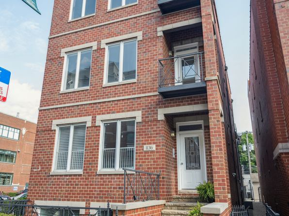 1136 W Fullerton Ave APT 1