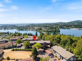 3560 Narrows View Ln NE UNIT 202, Bremerton, WA 98310