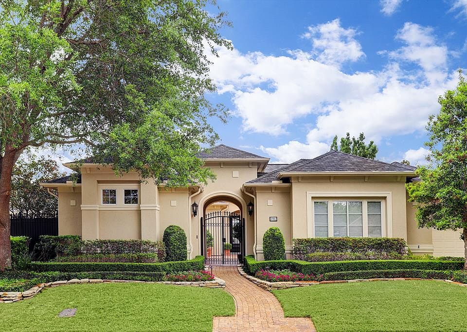 1st image of 11907 Legend Manor Dr