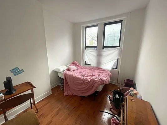 Rented by CCM Property Management LLC | media 8