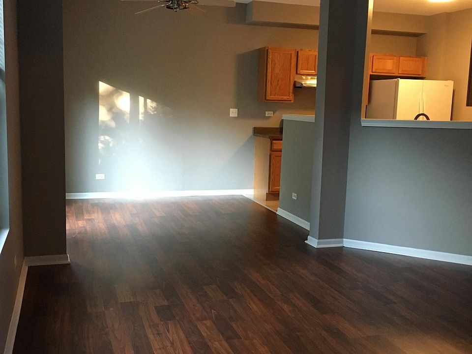 1st image of 1458 Yellowstone Dr