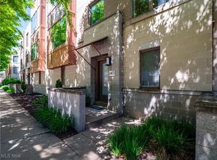 1471 Lindazzo Ave, Cleveland, OH 44114