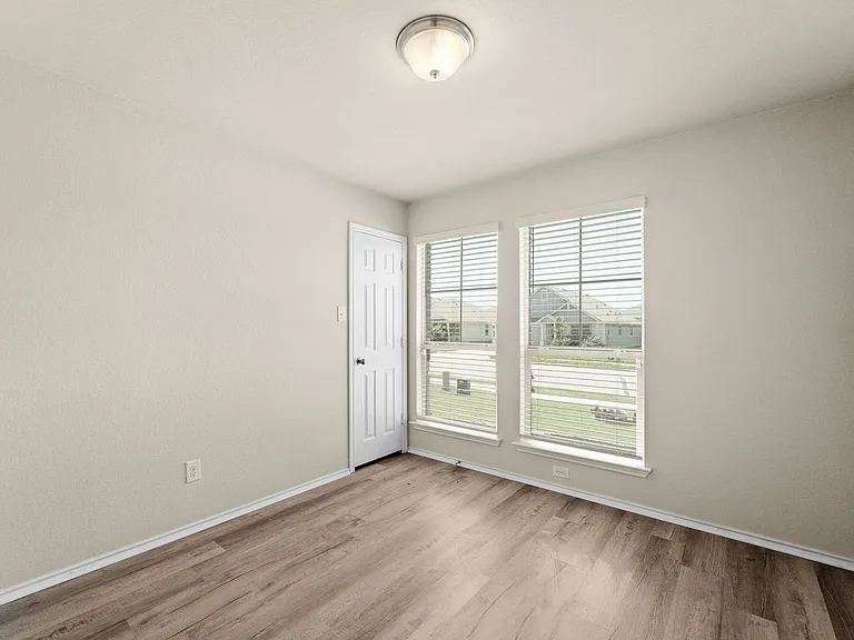 2503 Pintail Loop — Photo 8