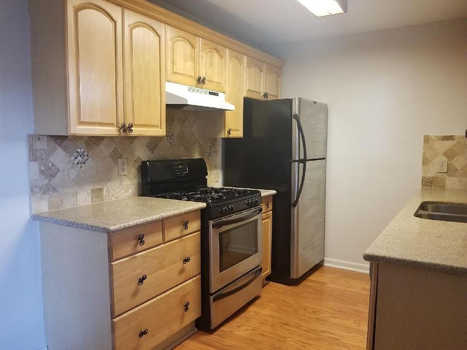 1st image of 1139 Canterdale St