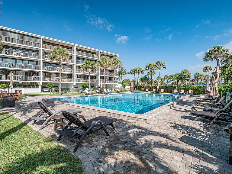 4141 Ocean Dr #403 — Photo 31