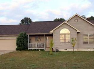 14240 Highland Way, Charlevoix, MI 49720