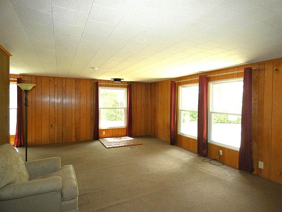 4th image of 217 Whitehouse Rd