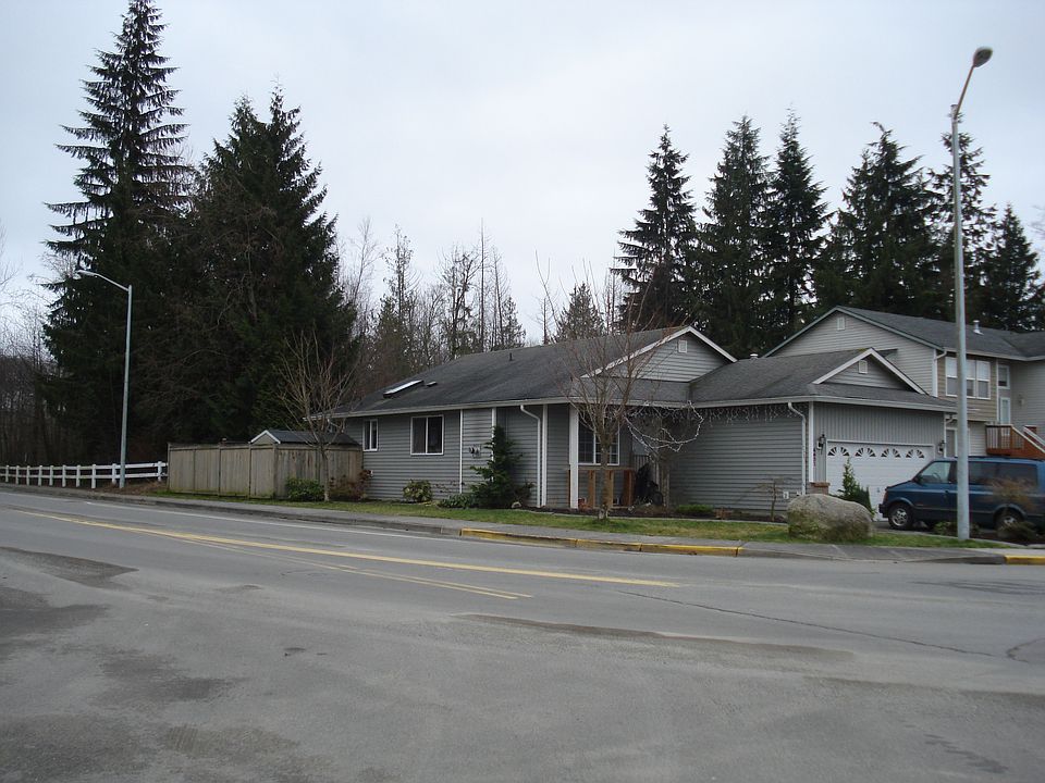 1st image of 6631 81st Dr NE