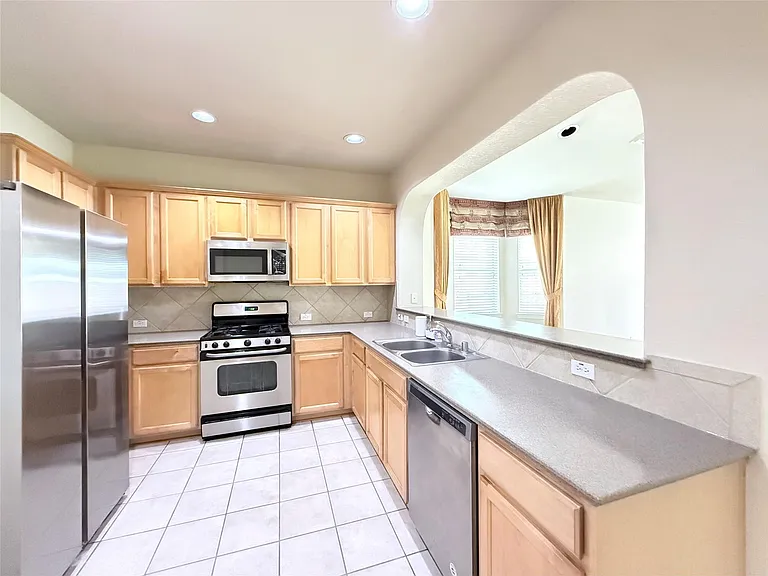 12315 Gentlebrook Dr — Photo 6