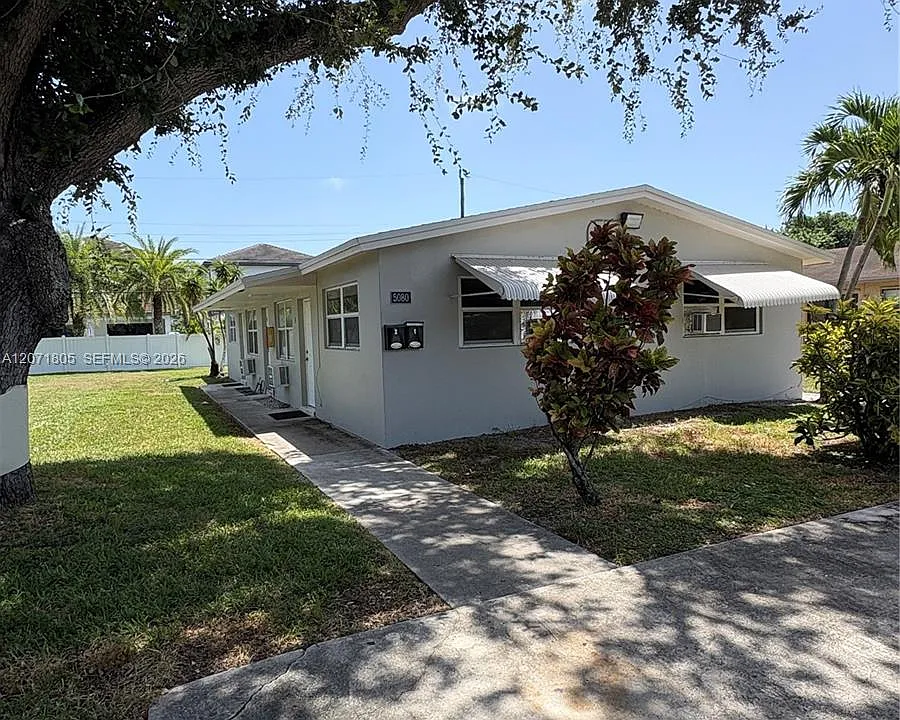 5080 SW 26th Ave #2