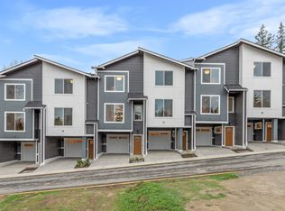 16823 Alder Way #G8, Lynnwood, WA