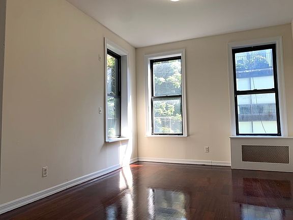 3rd image of 274 W 19th St #4CC