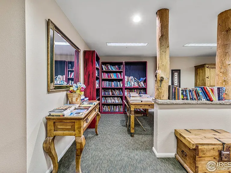 2727 Folsom St #1-227 — Photo 32