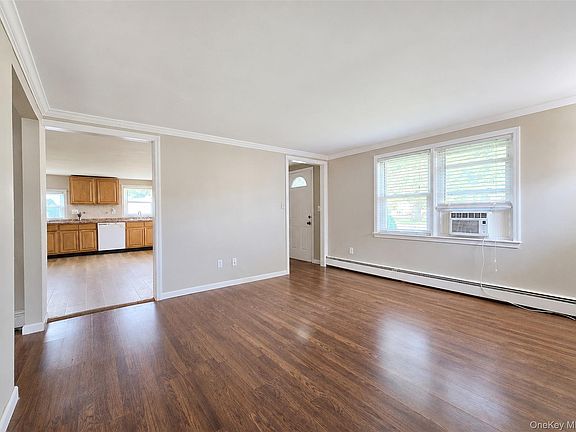 3rd image of 10 Midwood Place