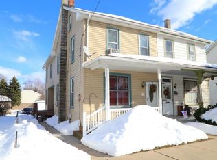 113 N Barbara St, Mount Joy, PA 17552