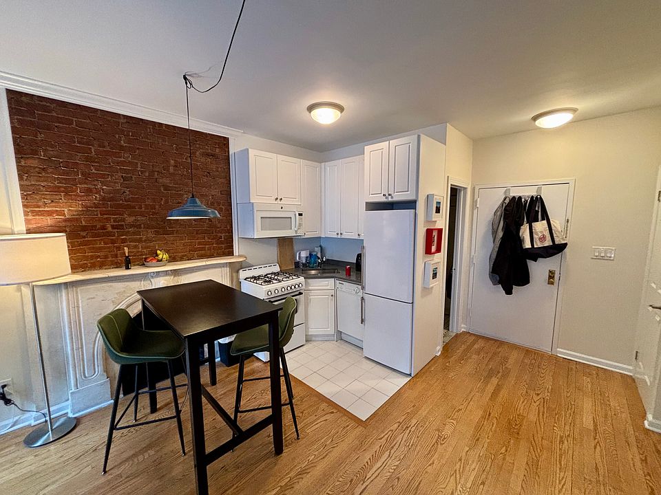 1st image of 60 W 56th St APT 4A