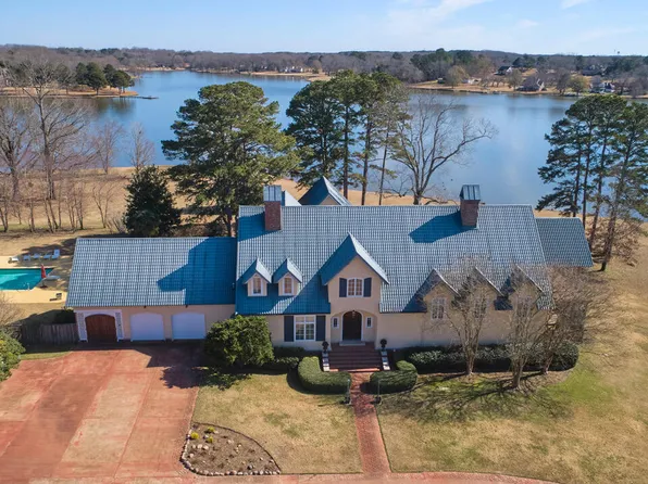 182 Swan Sea Ln, Madison, MS 39110