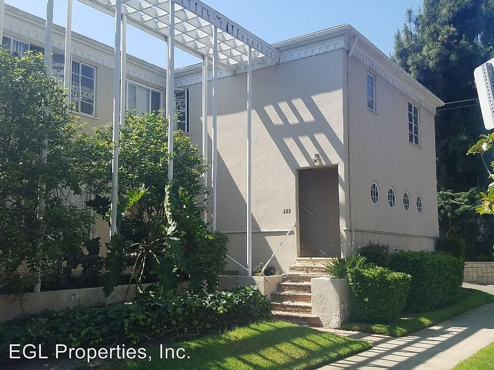 2nd image of 329A S Clark Dr