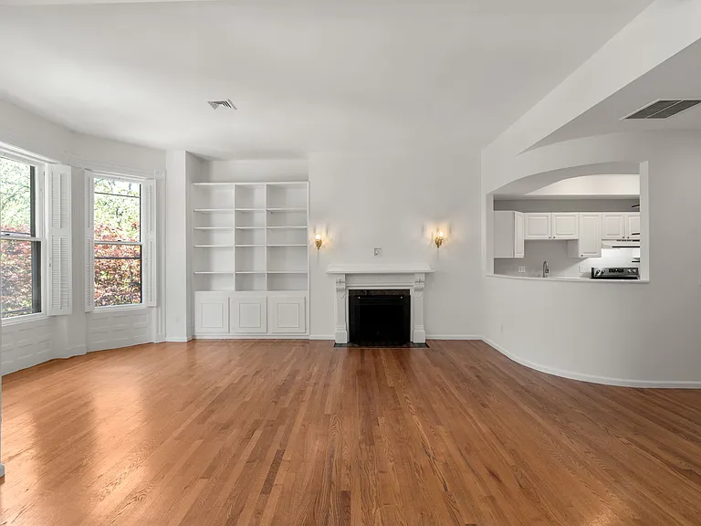 333 Beacon St #3 — Photo 10