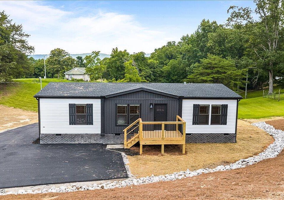 1st image of 107 Linda Ln