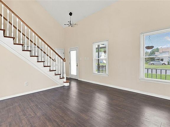 5th image of 5373 Lynbrook Lndg