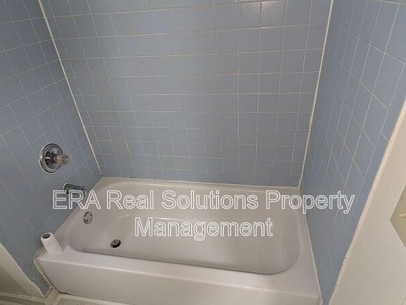 4th image of 7875 Reading Rd #18