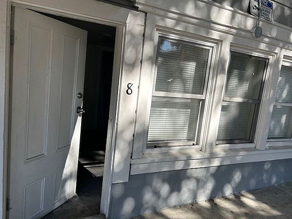 2nd image of 5825 Keith Ave APT 8