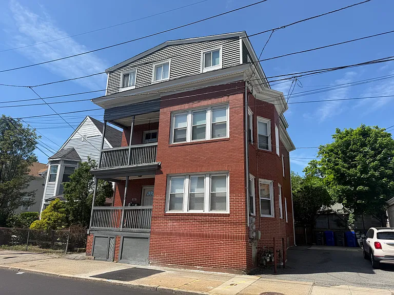 167 Dexter St #1 — Photo 1