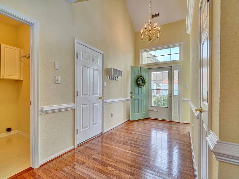5027 Ocean Way — Photo 11