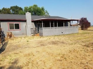 308 W Gregory Rd, Central Pt, OR 97502