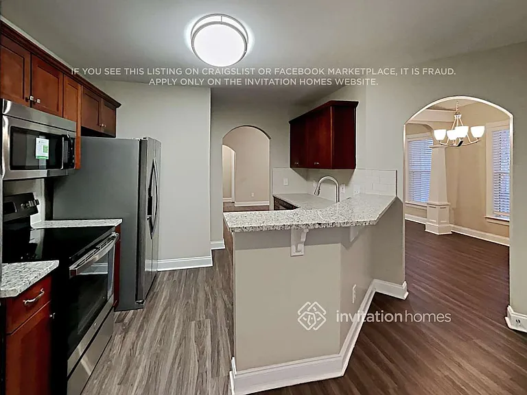 508 Riverglen Dr NW — Photo 7